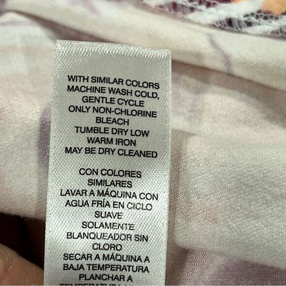 Floral striped Sleeveless hi-low midi Dress - Picture 11 of 14